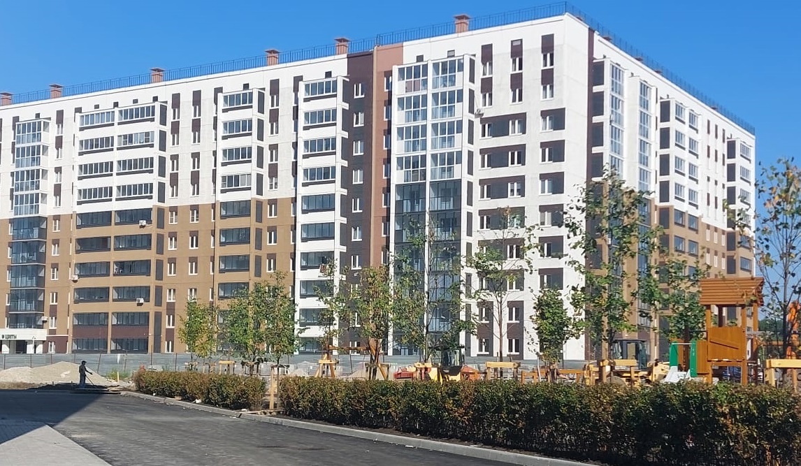 Предлагаем Вашему вниманию  квартиру, востребованной планировки в ЖК Новое Поколение. Удобное расположение дома внутри микрорайона. Дом сдан!!!

В квартире выполнена чистовая отделка:
- матовые натяжные потолки
- межкомнатные двери
- железная входная дверь
- линолеум
- санузел выложен кафелем (пол, 