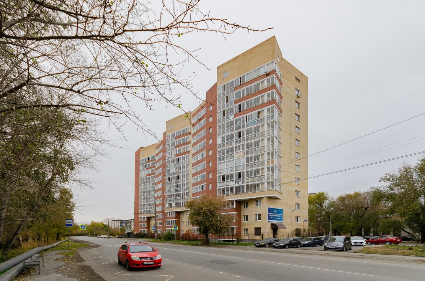              Продаем  ПРОСТОРНУЮ  ТРЕХКОМНАТНУЮ КВАРТИРУ ДЛЯ СЕМЬИ С ДЕТЬМИ  - 75,1 кв.м. в отличном месте Металлургического района г. Челябинска.
                         ТЕПЛЫЙ КИРПИЧНЫЙ ДОМ С ОТЛИЧНОЙ ШУМОИЗОЛЯЦИЕЙ! ЗАКРЫТАЯ ТЕРРИТОРИЯ!  СОСТОЯНИЕ ЗАЕЗЖАЙ И ЖИВИ!

ФУНКЦИОНАЛЬНАЯ ПЛАНИРОВКА:
- Кух