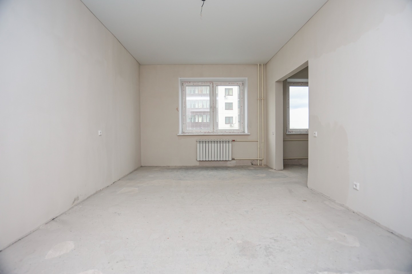 Продаётся просторная квартира в самом сердце города

Идеальное предложение для тех, кто ценит комфорт и высокое качество жилья!

✅ Преимущества расположения: вся инфраструктура давно развита, магазины («Детский мир», «Спорт»), кафе и рестораны, больницы (Дорожная больница, Перинатальный центр на ул.