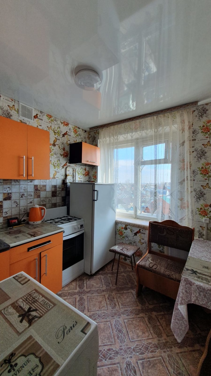 ПРОДАЕТСЯ СВЕТЛАЯ, ТЕПЛАЯ УЮТНАЯ ОДНОКОМНАТНАЯ КВАРТИРА!
Советский район, Мебельный поселок.

ПЛАНИРОВКА:
- Кухня - 6 кв.м.
- Комнаты - 16 кв.м.
- Совмещенный санузел
- Просторный коридор
- Балкон

ИНФРАСТРУКТУРА:
- Детский сад
- Средняя школа
- Супермаркеты, продуктовые магазины, аптеки
- Остановки