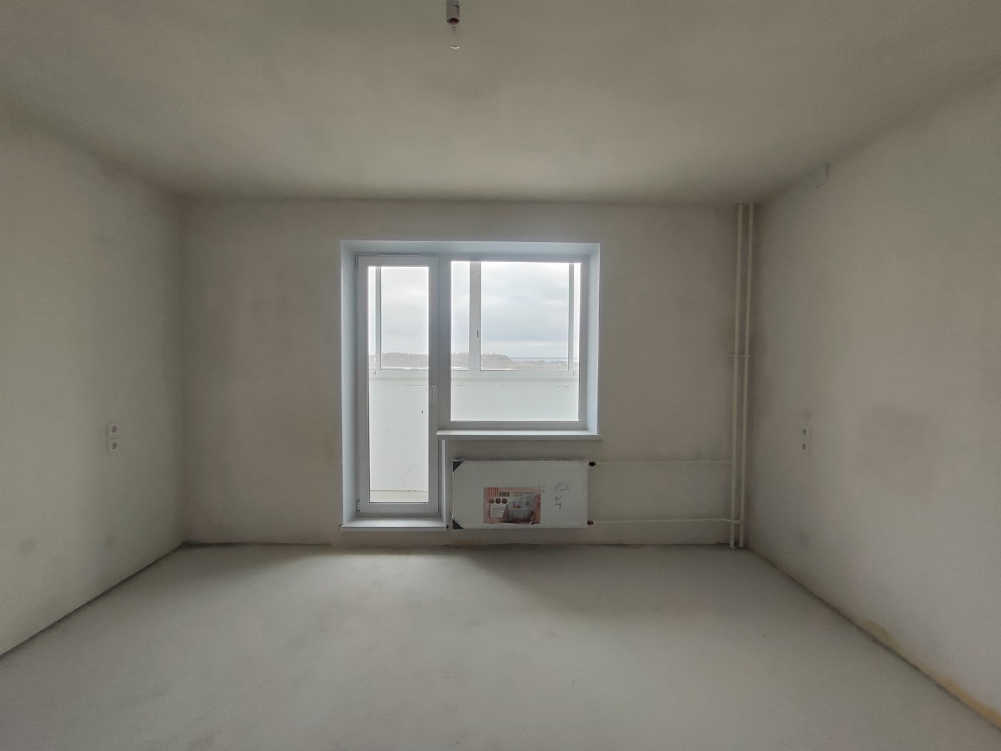 Квартира в СОВРЕМЕННОМ НОВОМ ДОМЕ на улице Республиканской в  отличном месте города Копейска.
     
ПЛАНИРОВКА:
- Кухня - 11  кв.м.;
- Комната- 12,3 кв.м.;
- Совмещенный санузел;
- Коридор - 4 кв.м. (есть место для шкафа);
- Лоджия - 7 кв.м.


КВАРТИРА С КАЧЕСТВЕННОЙ ПРЕДЧИСТОВОЙ ОТДЕЛКОЙ:
- Стены г