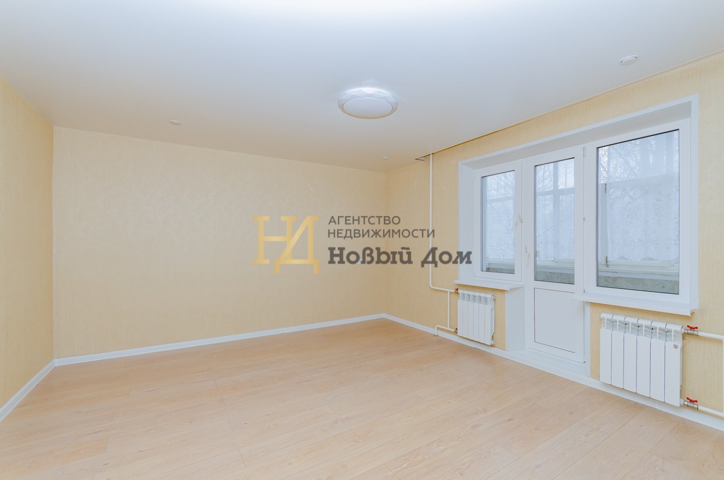 ПРЕДЛАГАЕМ К ПОКУПКЕ ТЕПЛУЮ УЮТНУЮ ОДНОКОМНАТНУЮ КВАРТИРУ В ОТЛИЧНОМ  МЕСТЕ СЕВЕРО-ЗАПАДА ГОРОДА ЧЕЛЯБИНСКА! 
                         
ПЛАНИРОВКА:
- Кухня -  8,3 кв.м.
- Комната - 18 кв.м.;
- Совмещенный санузел;
- Просторный коридор;
- Гардероб (кладовка) при входе в квартиру;
- Балкон.

 СОВРЕМЕН