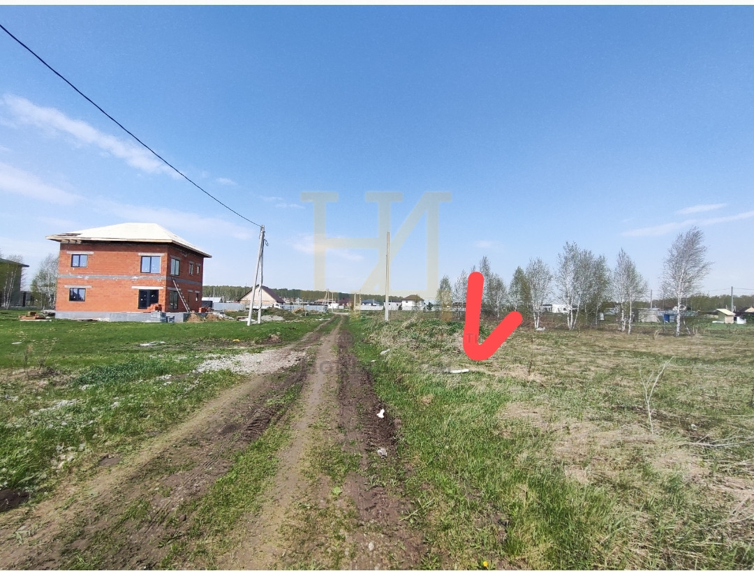  Предлагаем земельный участок в новой части Кайгородово - Романовское поместье, кадастровый номер 74:19:1301003:762 (есть несколько вариантов). Поселок  расположен в 18 км от Челябинска по направлению к поселку Кременкуль.
      Вы можете приобрести земельный участок под строительство жилого дома дл