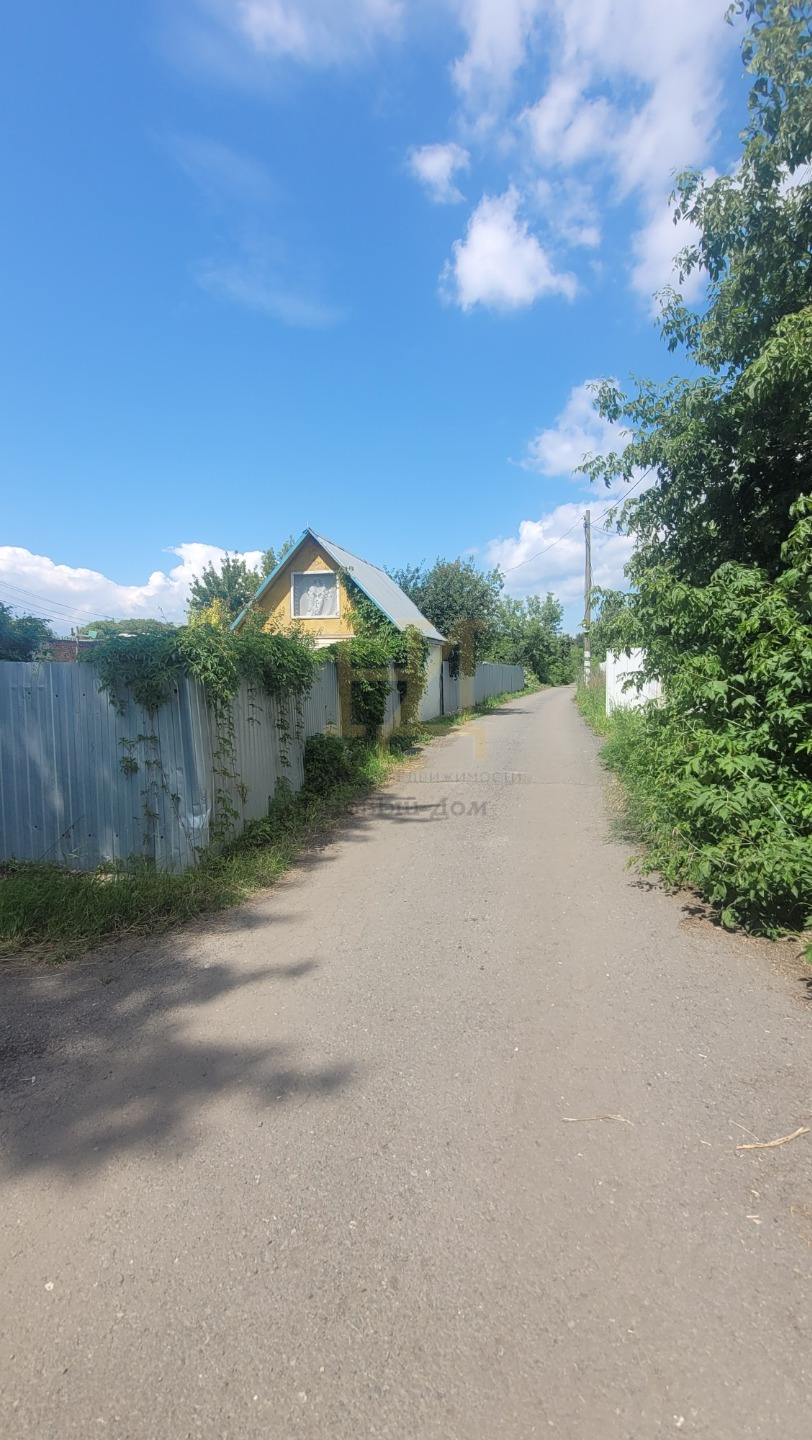 Продается отличный участок в черте города !!!!!
Участок расположен в Тракторозаводском районе, Тракторосад № 2

     ПРЕИМУЩЕСТВА:
-парковочные места (на 5 машин)
-асфальтированная дорога до участка
-транспортная развязка
-соседи живут круглосуточно



-БЕСПЛАТНОЕ  сопровождение сделки
-Любая форма 